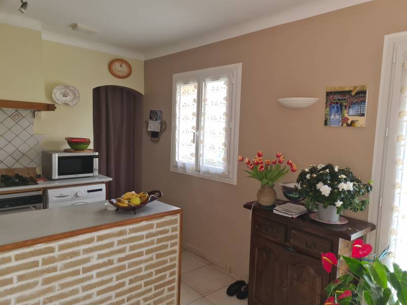 Remplacement de menuiseries dans le cadre d'une rénovation énergétique à Saint Vallier de Thiey dans les Alpes Maritimes